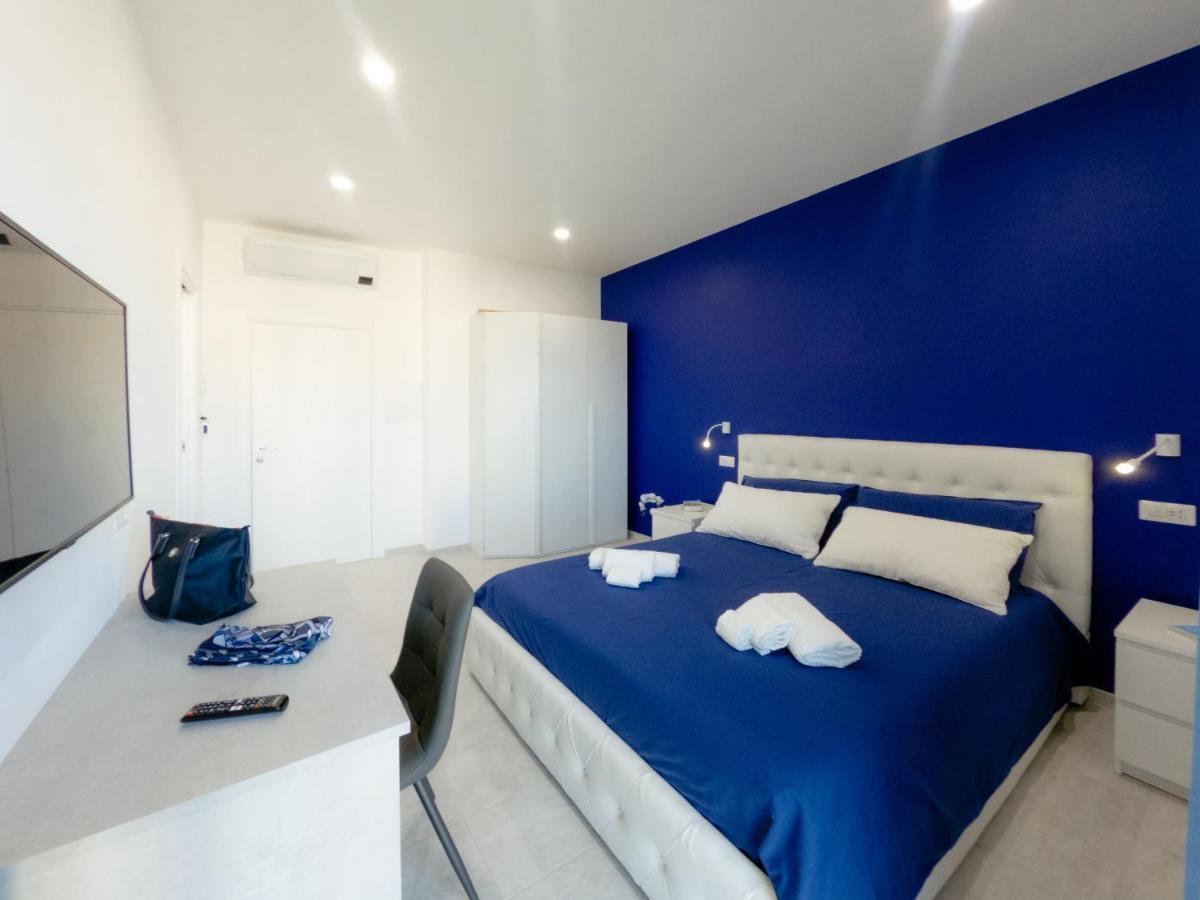Le Tre Ccc Bed & Breakfast Sorrento Bagian luar foto